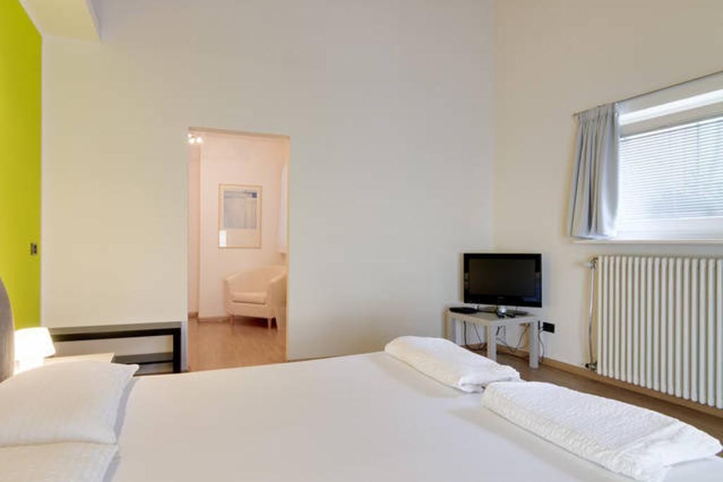 Quadruple Room Private Bathroom