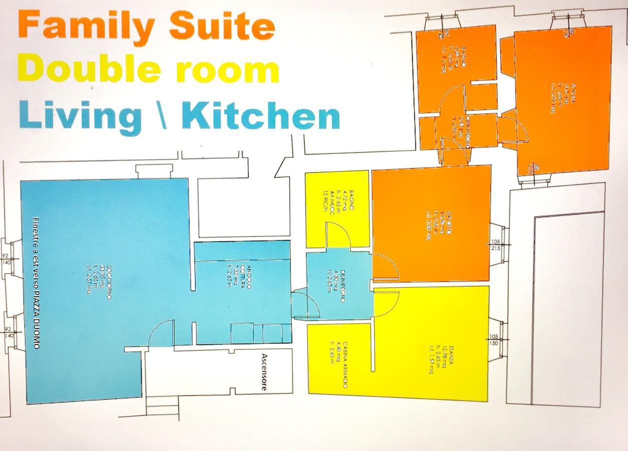 Double or Twin Room Private External Bathroom