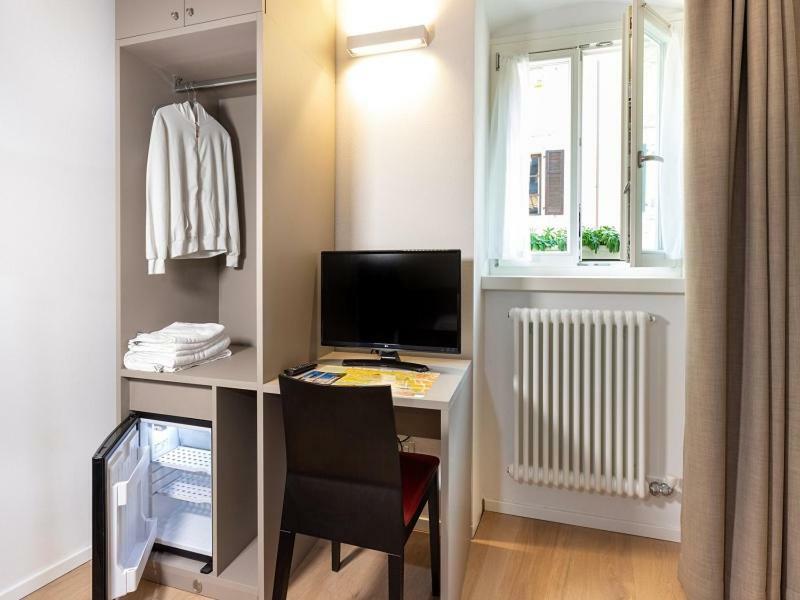 Single Room with Private Bathroom
