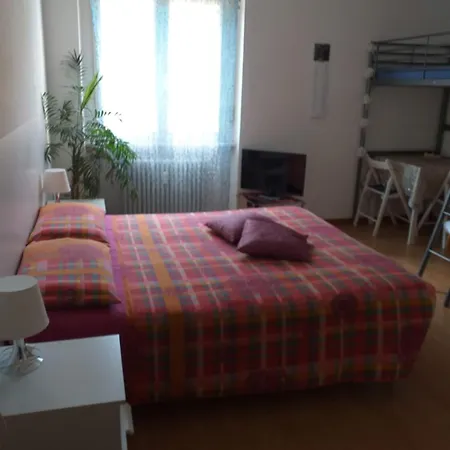 Bed And Breakfast Relax-2
